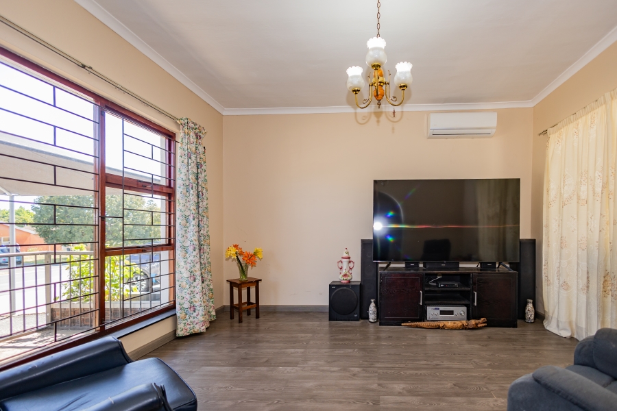 3 Bedroom Property for Sale in St Dumas Western Cape